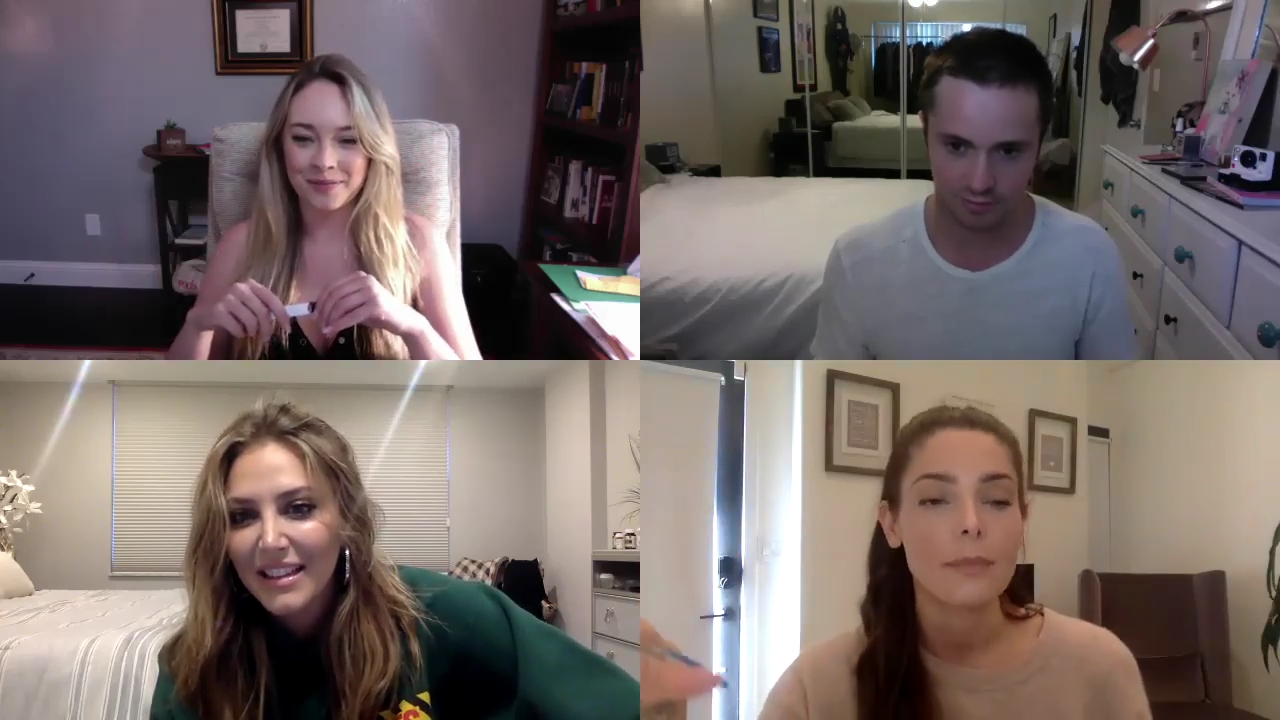 Ashley-Greene-dot-nl_2020TwoAndAHalfGirls1099.jpg Ashley-Greene-dot-nl_2020TwoAndAHalfGirls1099.jpg