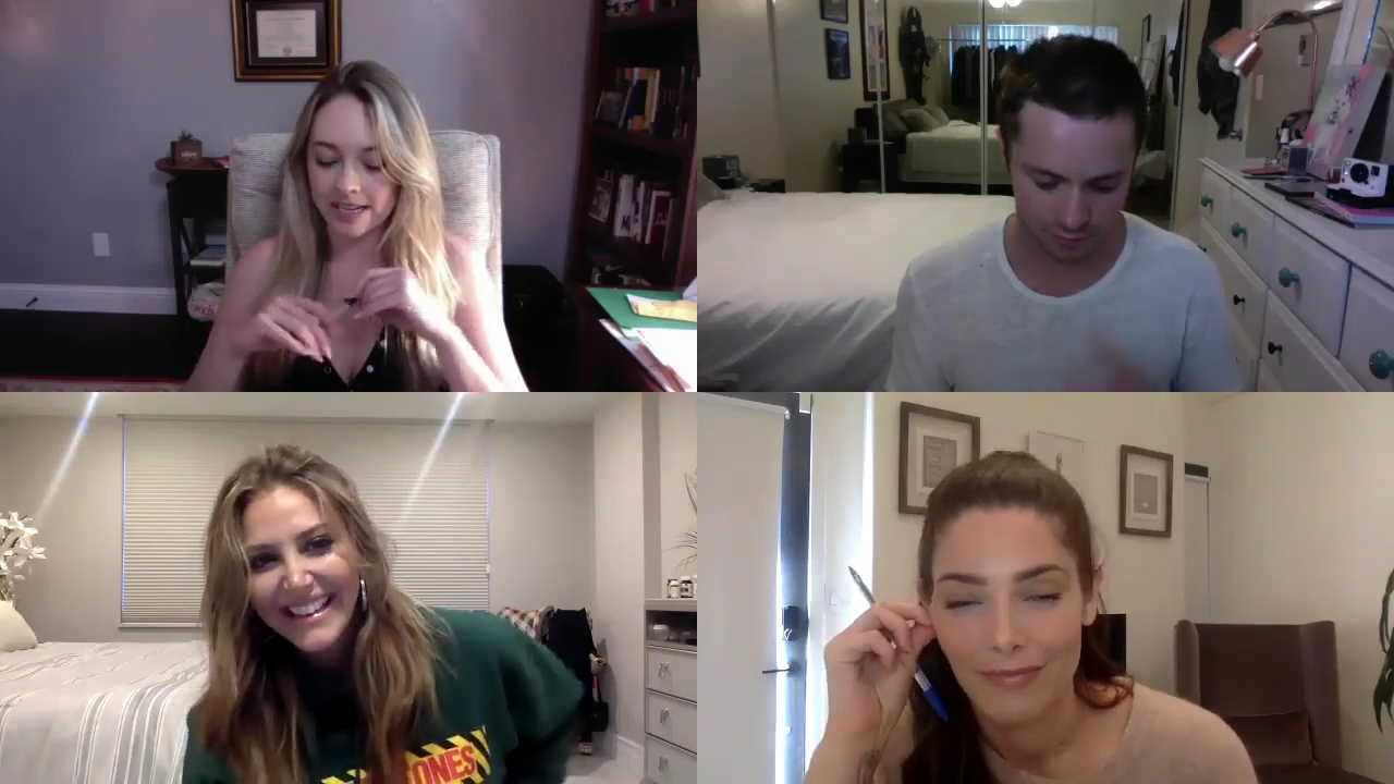 Ashley-Greene-dot-nl_2020TwoAndAHalfGirls1111.jpg Ashley-Greene-dot-nl_2020TwoAndAHalfGirls1111.jpg