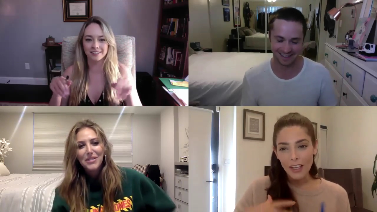 Ashley-Greene-dot-nl_2020TwoAndAHalfGirls1131.jpg Ashley-Greene-dot-nl_2020TwoAndAHalfGirls1131.jpg