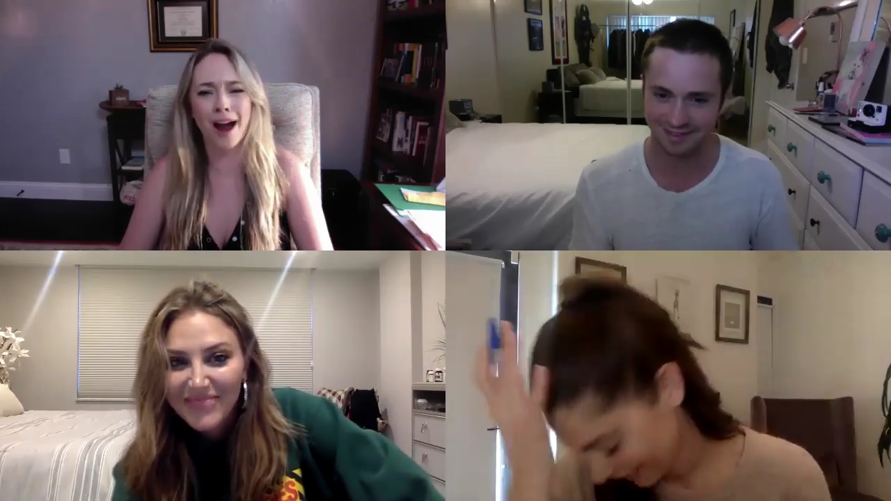 Ashley-Greene-dot-nl_2020TwoAndAHalfGirls1147.jpg Ashley-Greene-dot-nl_2020TwoAndAHalfGirls1147.jpg