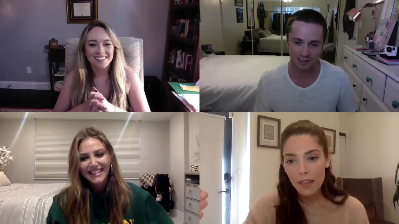 Ashley-Greene-dot-nl_2020TwoAndAHalfGirls1208.jpg Ashley-Greene-dot-nl_2020TwoAndAHalfGirls1208.jpg