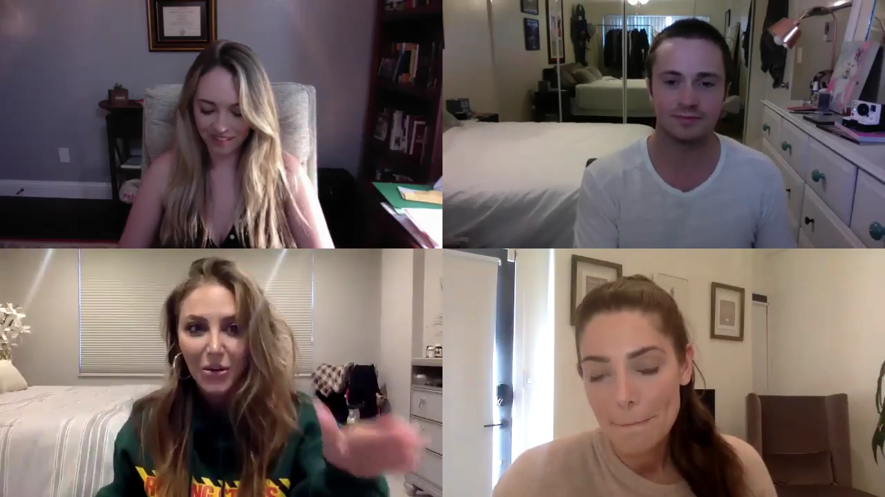 Ashley-Greene-dot-nl_2020TwoAndAHalfGirls1433.jpg Ashley-Greene-dot-nl_2020TwoAndAHalfGirls1433.jpg