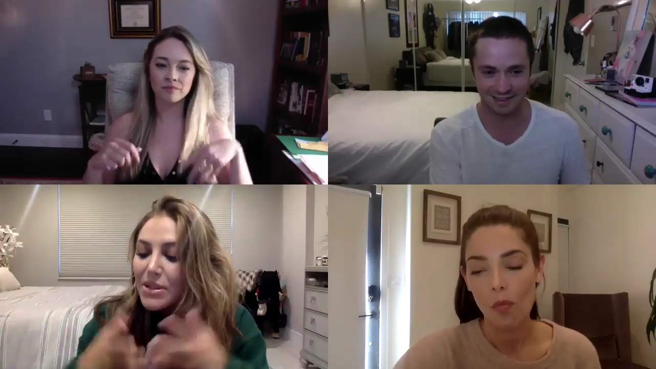 Ashley-Greene-dot-nl_2020TwoAndAHalfGirls1449.jpg Ashley-Greene-dot-nl_2020TwoAndAHalfGirls1449.jpg