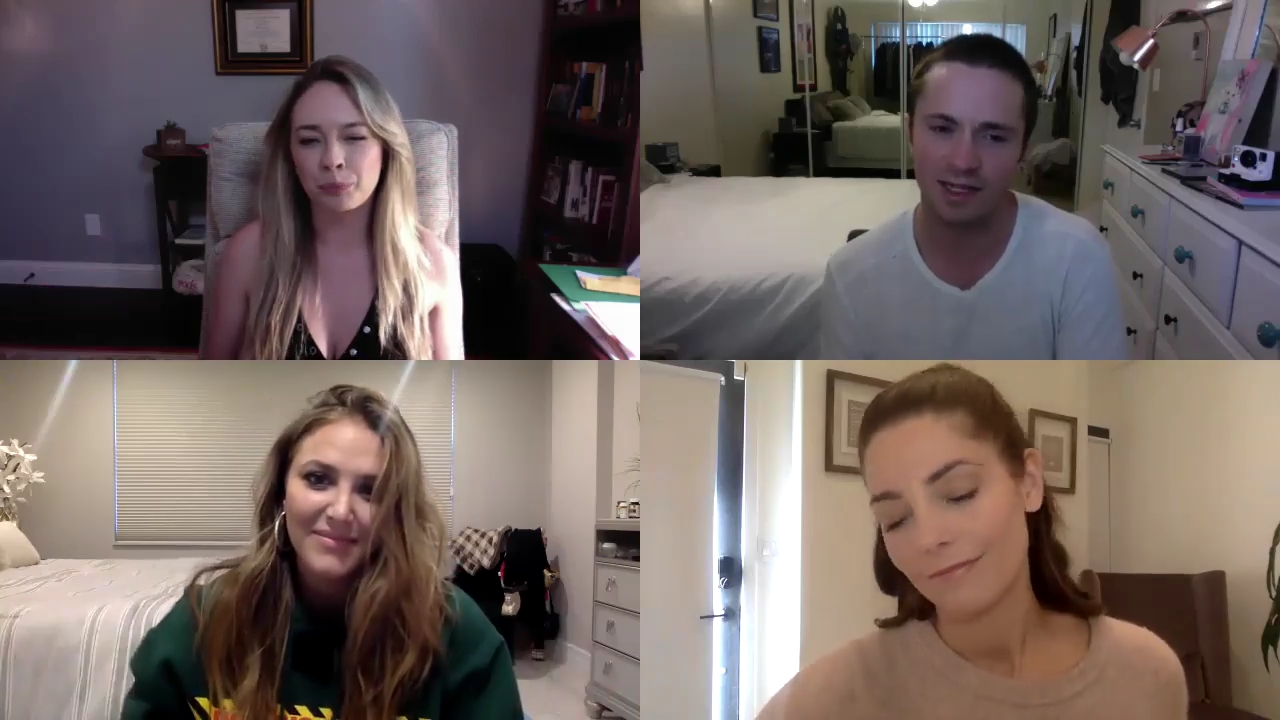 Ashley-Greene-dot-nl_2020TwoAndAHalfGirls1537.jpg Ashley-Greene-dot-nl_2020TwoAndAHalfGirls1537.jpg