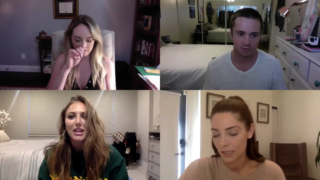 Ashley-Greene-dot-nl_2020TwoAndAHalfGirls1543.jpg Ashley-Greene-dot-nl_2020TwoAndAHalfGirls1543.jpg