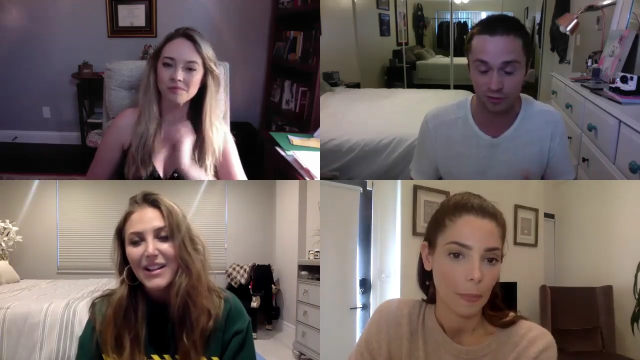 Ashley-Greene-dot-nl_2020TwoAndAHalfGirls1580.jpg Ashley-Greene-dot-nl_2020TwoAndAHalfGirls1580.jpg