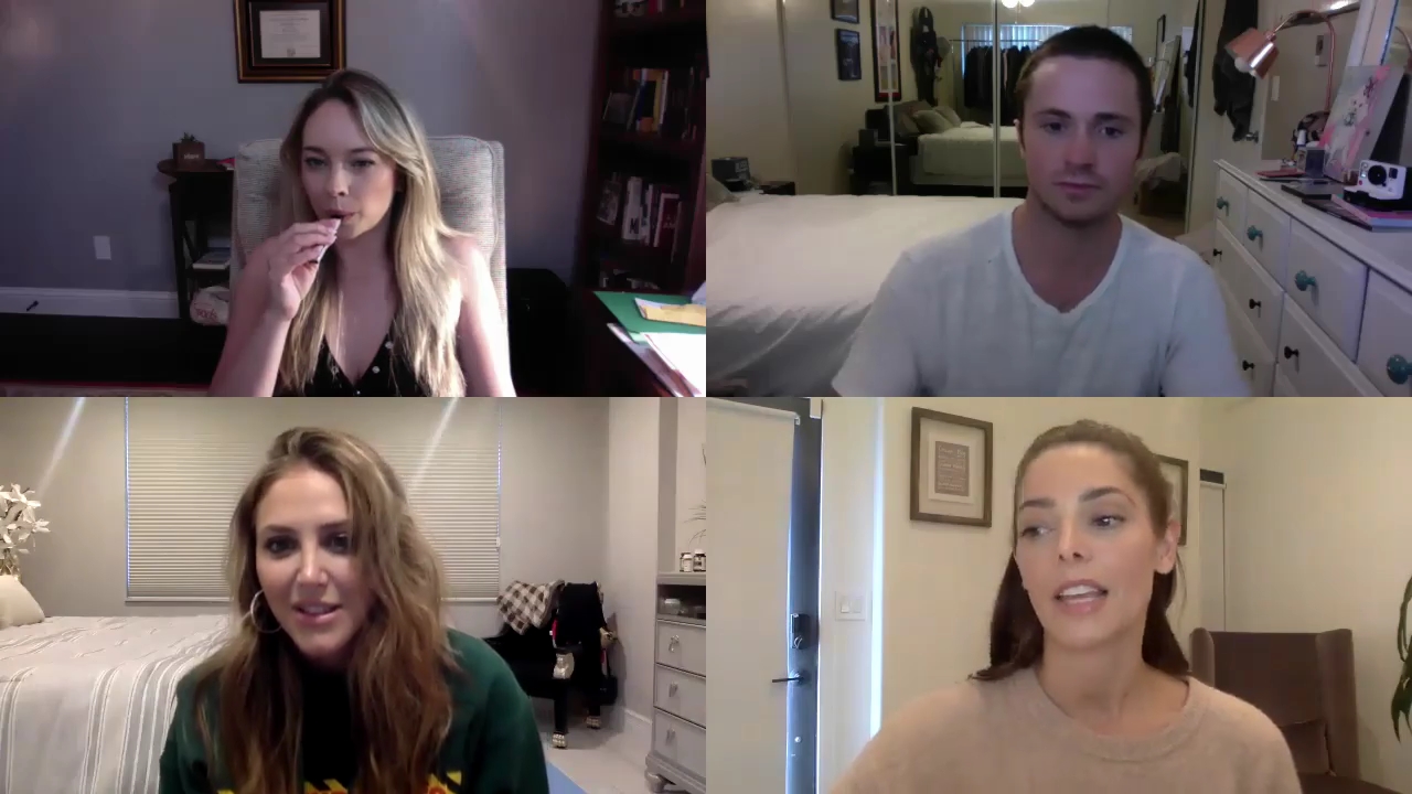 Ashley-Greene-dot-nl_2020TwoAndAHalfGirls1736.jpg Ashley-Greene-dot-nl_2020TwoAndAHalfGirls1736.jpg