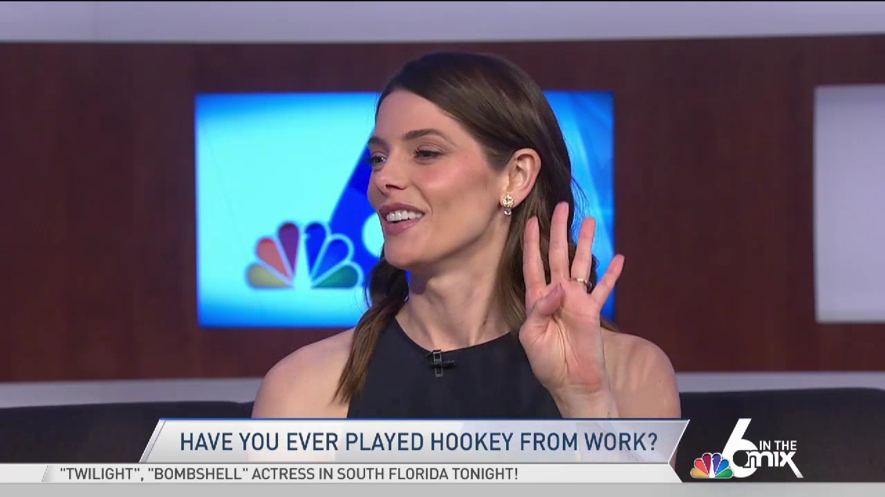 Ashley-Greene-dot-nl-2020NBC6InTheMix0079.jpg