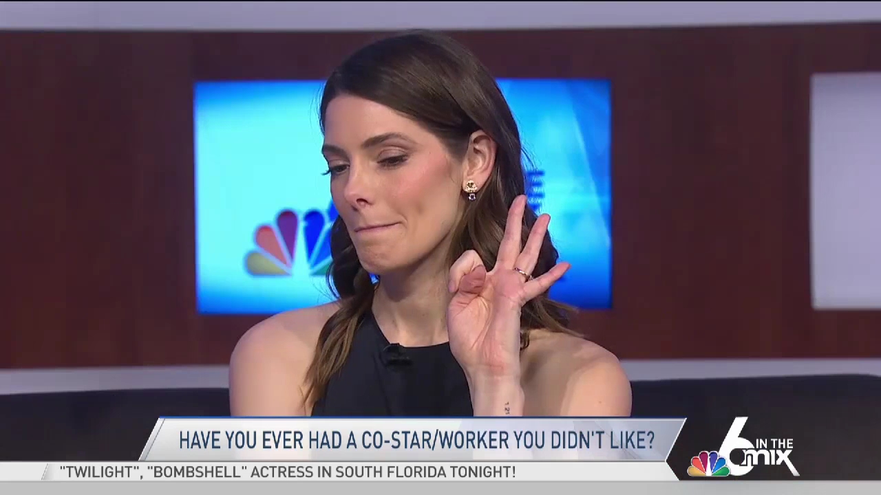 Ashley-Greene-dot-nl-2020NBC6InTheMix0094.jpg Ashley-Greene-dot-nl-2020NBC6InTheMix0094.jpg