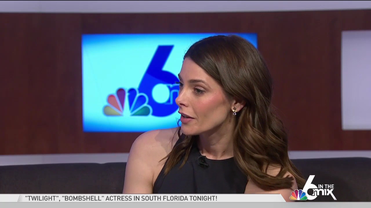 Ashley-Greene-dot-nl-2020NBC6InTheMix0325.jpg Ashley-Greene-dot-nl-2020NBC6InTheMix0325.jpg