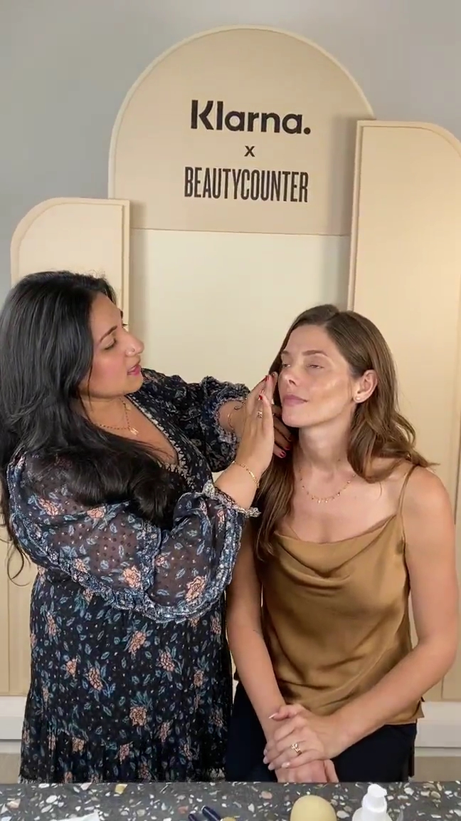 Ashley-Greene-dot-nl_2021BeautyCounterXKlarna-interview0049.jpg