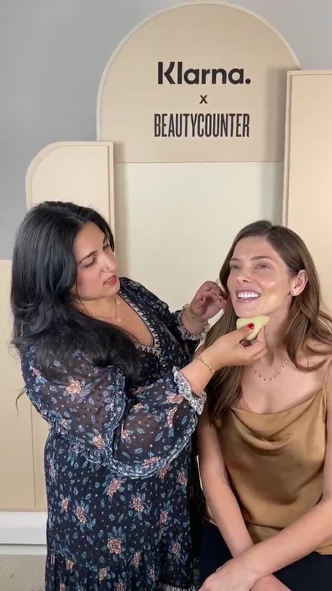 Ashley-Greene-dot-nl_2021BeautyCounterXKlarna-interview0138.jpg