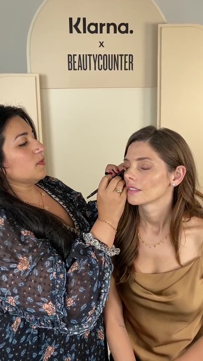 Ashley-Greene-dot-nl_2021BeautyCounterXKlarna-interview0338.jpg
