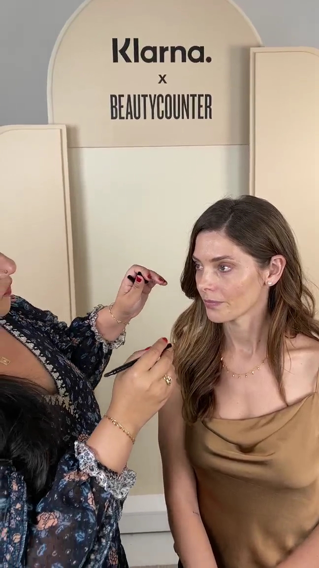 Ashley-Greene-dot-nl_2021BeautyCounterXKlarna-interview0343.jpg