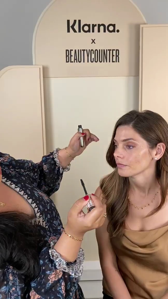 Ashley-Greene-dot-nl_2021BeautyCounterXKlarna-interview0403.jpg