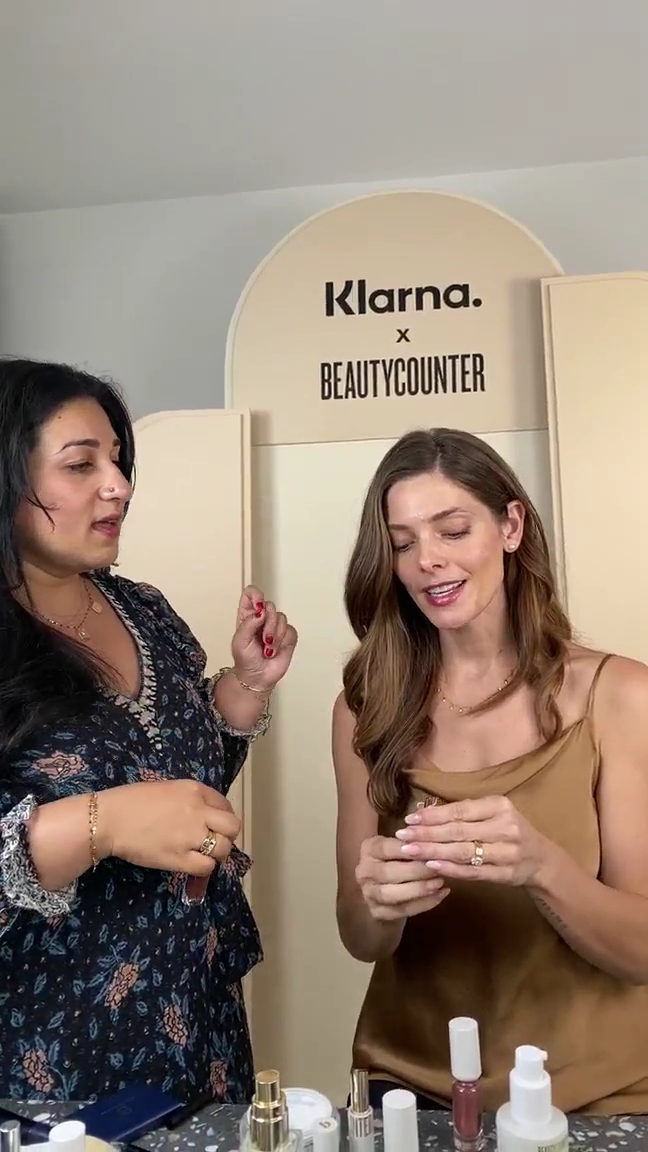 Ashley-Greene-dot-nl_2021BeautyCounterXKlarna-interview0531.jpg