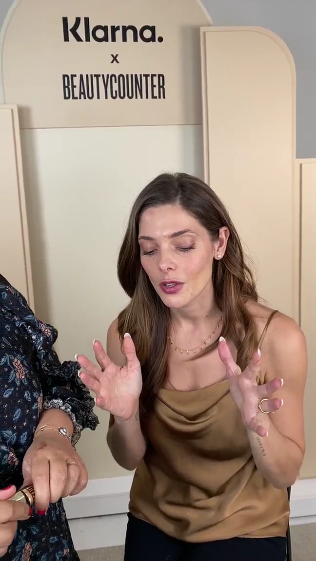Ashley-Greene-dot-nl_2021BeautyCounterXKlarna-interview0539.jpg