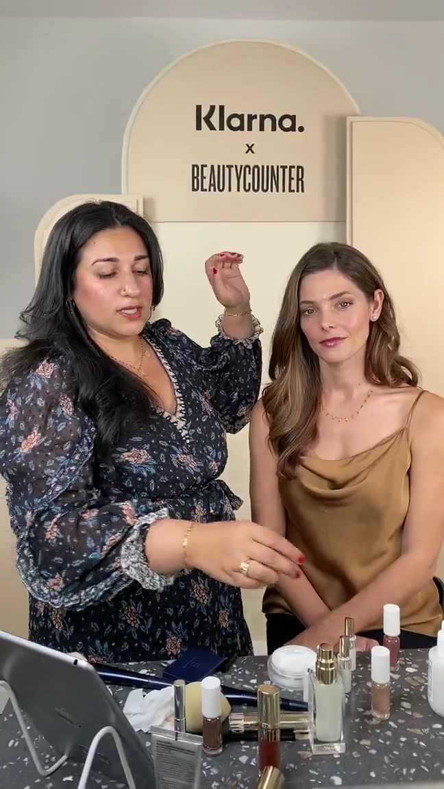 Ashley-Greene-dot-nl_2021BeautyCounterXKlarna-interview0608.jpg