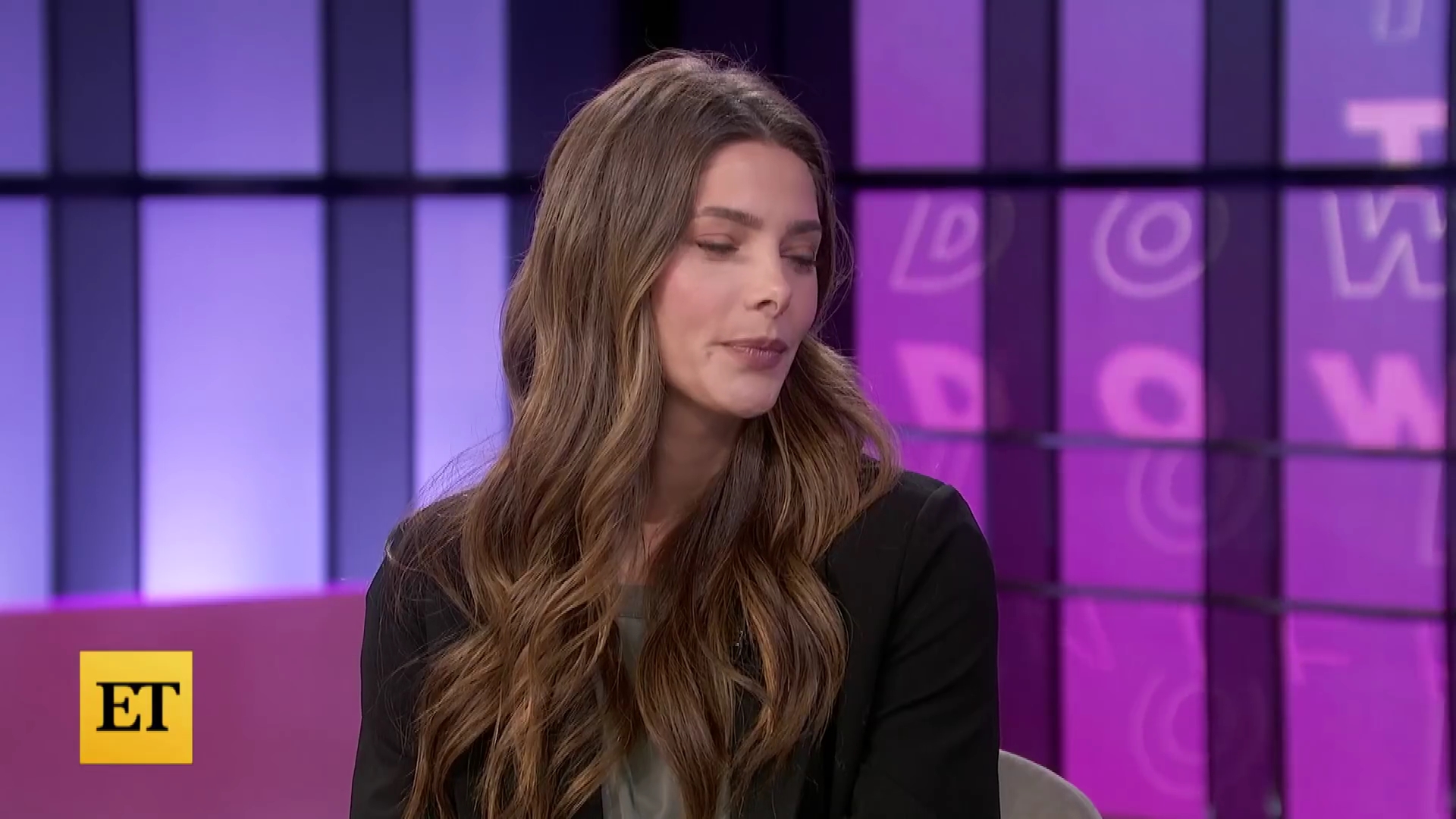 Ashley-Greene-dot-nl_2022EntertainmentTonight0508.jpg