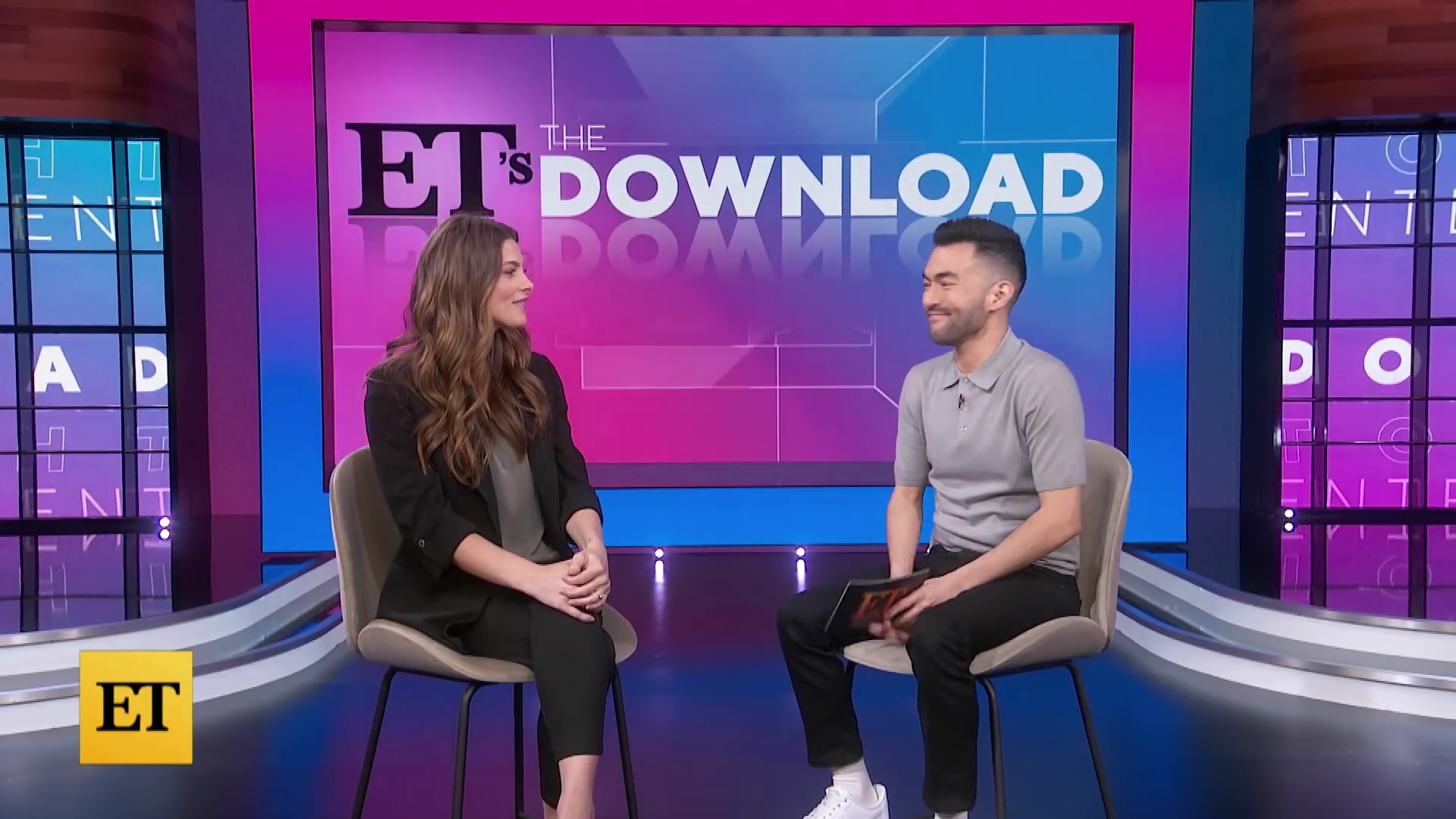Ashley-Greene-dot-nl_2022EntertainmentTonight0525.jpg