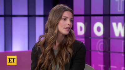 Ashley-Greene-dot-nl_2022EntertainmentTonight0353.jpg