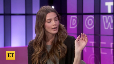 Ashley-Greene-dot-nl_2022EntertainmentTonight0477.jpg