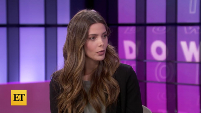 Ashley-Greene-dot-nl_2022EntertainmentTonight0479.jpg