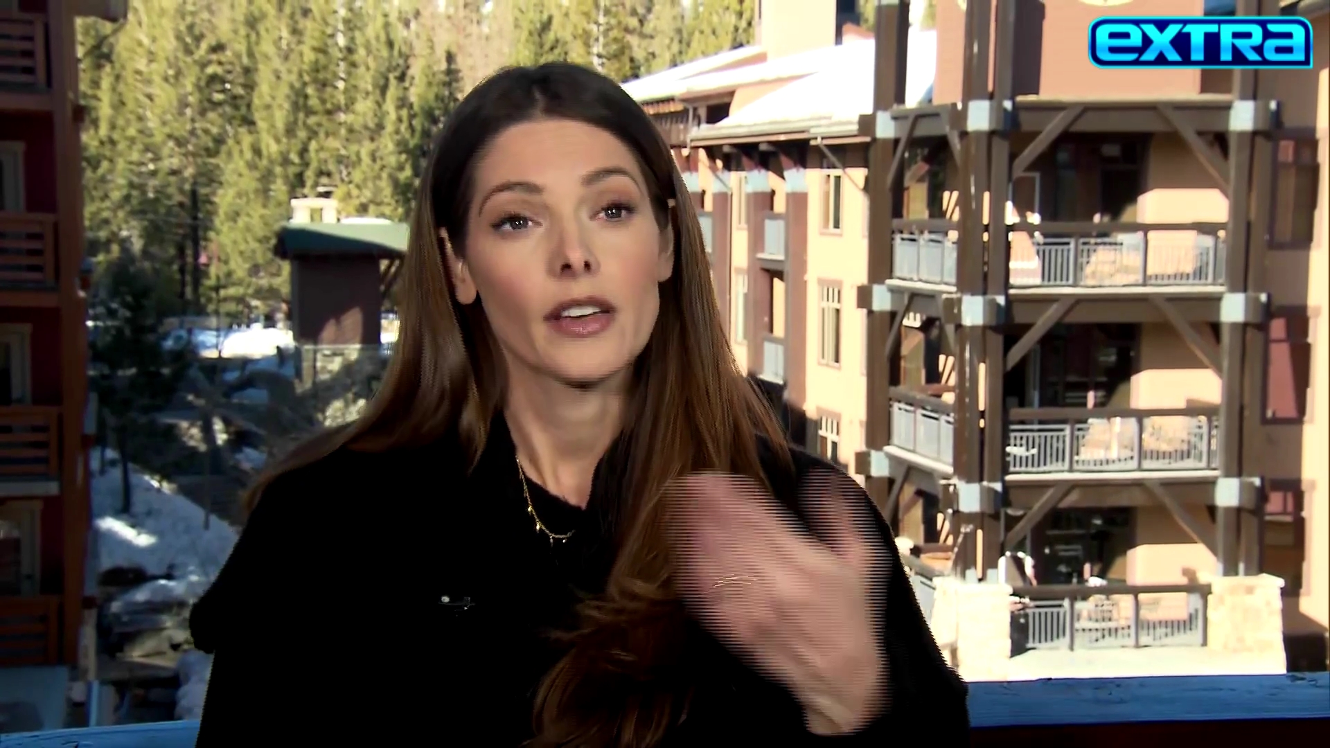 Ashley-Greene-dot-nl_2022Extra0031.jpg