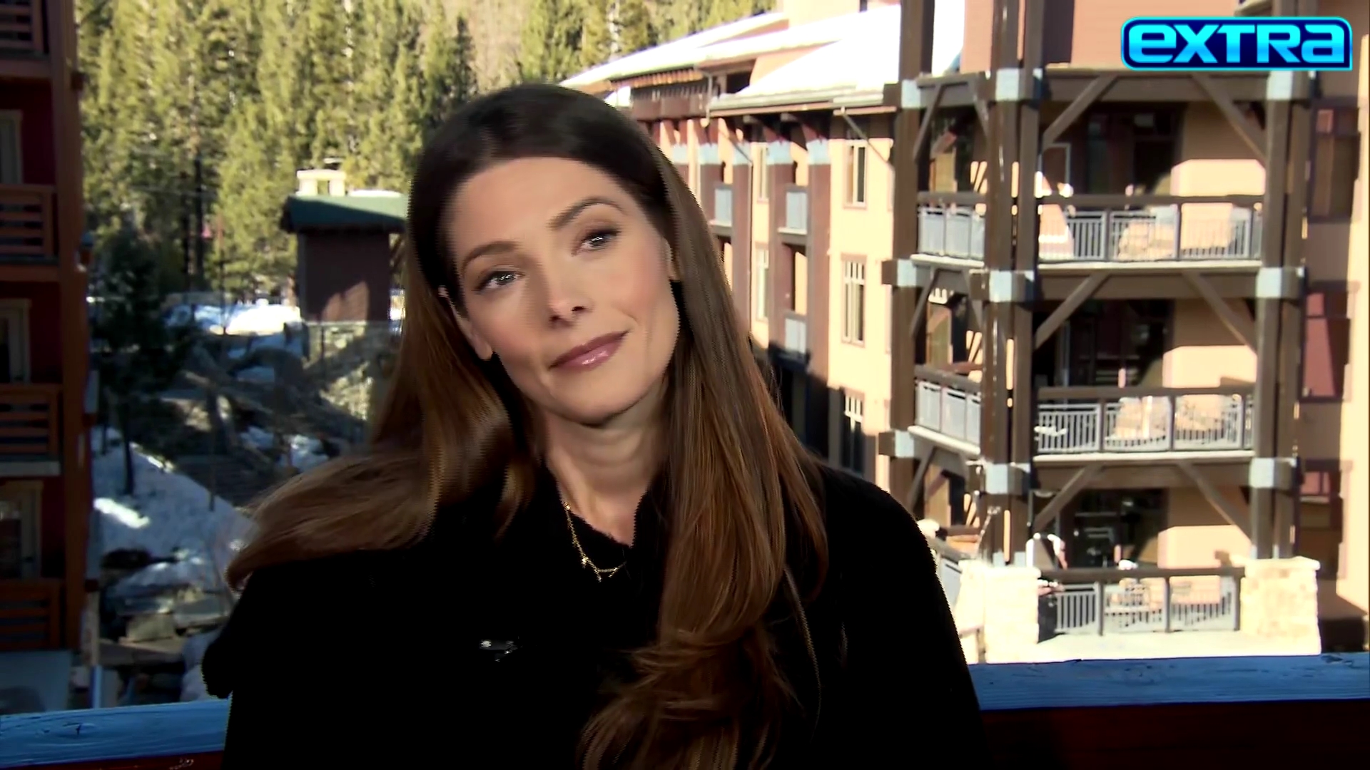 Ashley-Greene-dot-nl_2022Extra0085.jpg