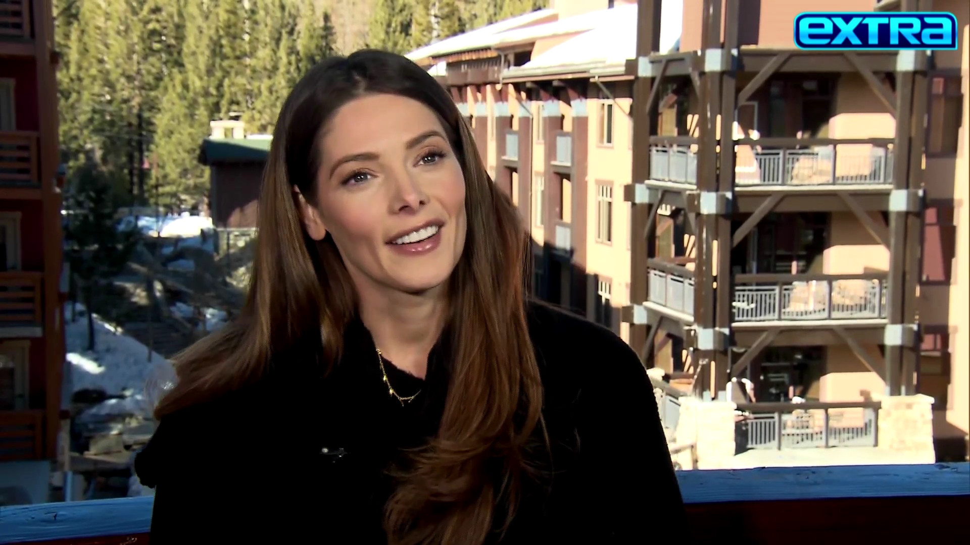 Ashley-Greene-dot-nl_2022Extra0103.jpg