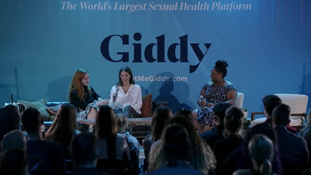Ashley-Greene-dot-nl_2022GetMeGiddy-BarePanel0016.jpg