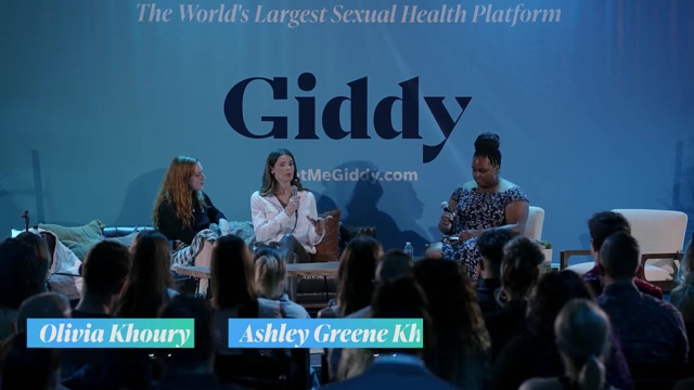 Ashley-Greene-dot-nl_2022GetMeGiddy-BarePanel0023.jpg