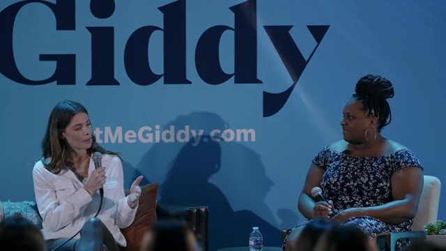 Ashley-Greene-dot-nl_2022GetMeGiddy-BarePanel0057.jpg