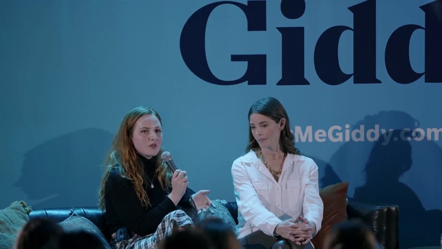 Ashley-Greene-dot-nl_2022GetMeGiddy-BarePanel0219.jpg Ashley-Greene-dot-nl_2022GetMeGiddy-BarePanel0219.jpg