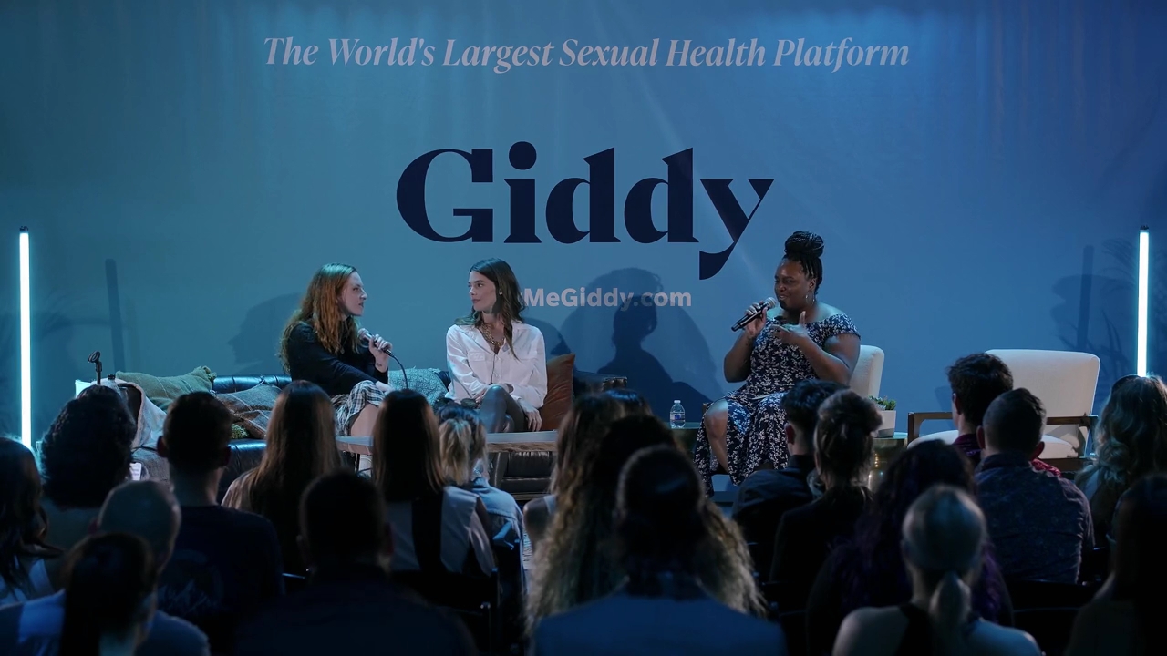 Ashley-Greene-dot-nl_2022GetMeGiddy-BarePanel0625.jpg Ashley-Greene-dot-nl_2022GetMeGiddy-BarePanel0625.jpg