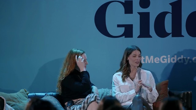 Ashley-Greene-dot-nl_2022GetMeGiddy-BarePanel0891.jpg Ashley-Greene-dot-nl_2022GetMeGiddy-BarePanel0891.jpg