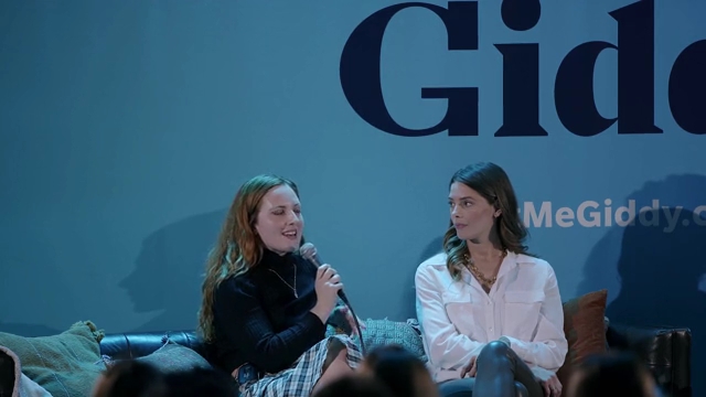 Ashley-Greene-dot-nl_2022GetMeGiddy-BarePanel0946.jpg