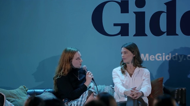 Ashley-Greene-dot-nl_2022GetMeGiddy-BarePanel0957.jpg