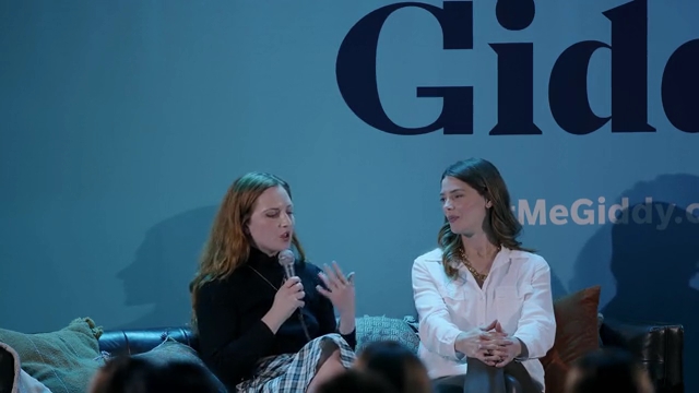 Ashley-Greene-dot-nl_2022GetMeGiddy-BarePanel0967.jpg