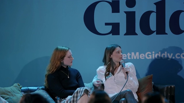 Ashley-Greene-dot-nl_2022GetMeGiddy-BarePanel1042.jpg