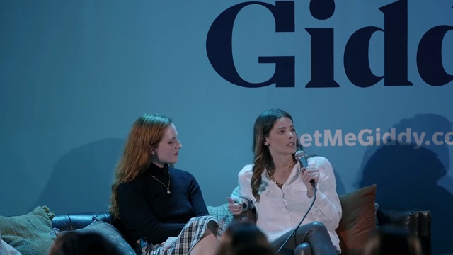 Ashley-Greene-dot-nl_2022GetMeGiddy-BarePanel1047.jpg