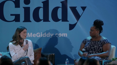 Ashley-Greene-dot-nl_2022GetMeGiddy-BarePanel0102.jpg