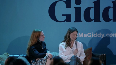 Ashley-Greene-dot-nl_2022GetMeGiddy-BarePanel0819.jpg