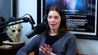 Ashley-Greene-dot-nl_2025InsideOfYouPodcast1184.jpg