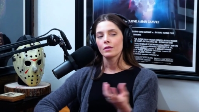 Ashley-Greene-dot-nl_2025InsideOfYouPodcast1698.jpg