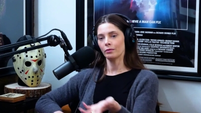 Ashley-Greene-dot-nl_2025InsideOfYouPodcast2007.jpg