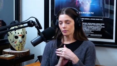 Ashley-Greene-dot-nl_2025InsideOfYouPodcast2158.jpg