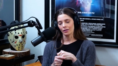 Ashley-Greene-dot-nl_2025InsideOfYouPodcast2182.jpg