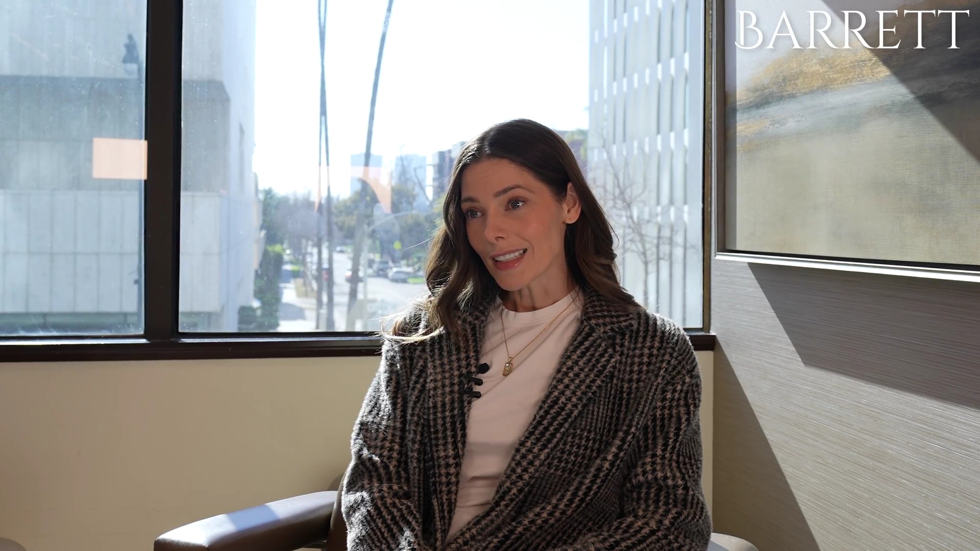 ashley-greene-dot-nl_BarrettPlasticSurgery0112.jpg ashley-greene-dot-nl_BarrettPlasticSurgery0112.jpg