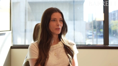 ashley-greene-dot-nl_BarrettPlasticSurgery0173.jpg